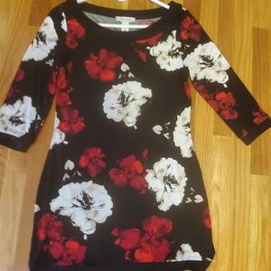White House Black Market Floral Tunic